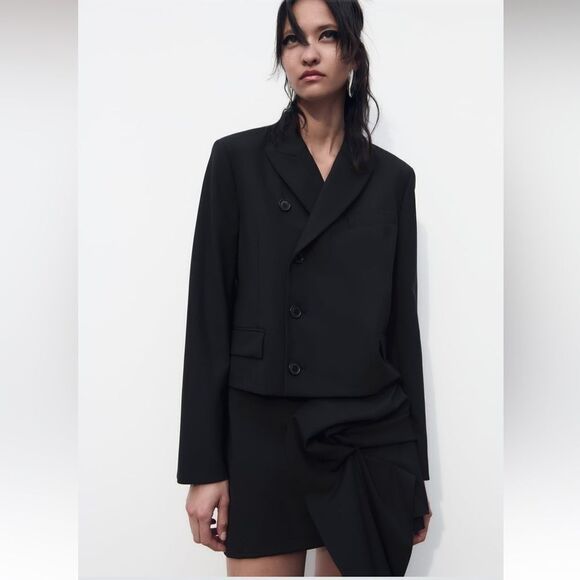 ZARA BLACK CROP WOOL BLEND BLAZER - Picture 2 of 9